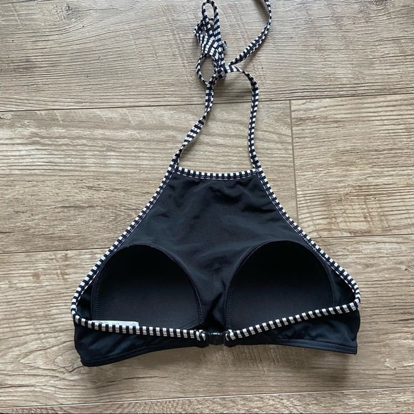 Sea Level Halter Two Piece Swimsuit size 8 - Picture 14 of 15